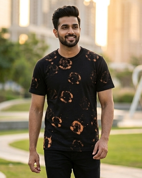 Man wearing a Rust Ring effect Black Regular fit T-shirt  walking in residential area