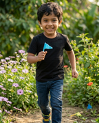 Solid Black t-shirt with round neck and half sleeve